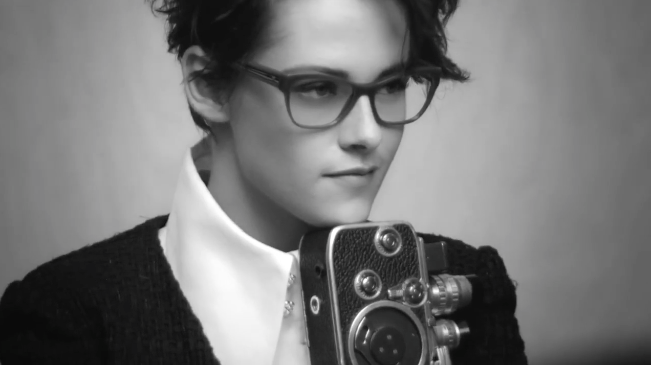 Kristen Stewart se fait belle pour Chanel