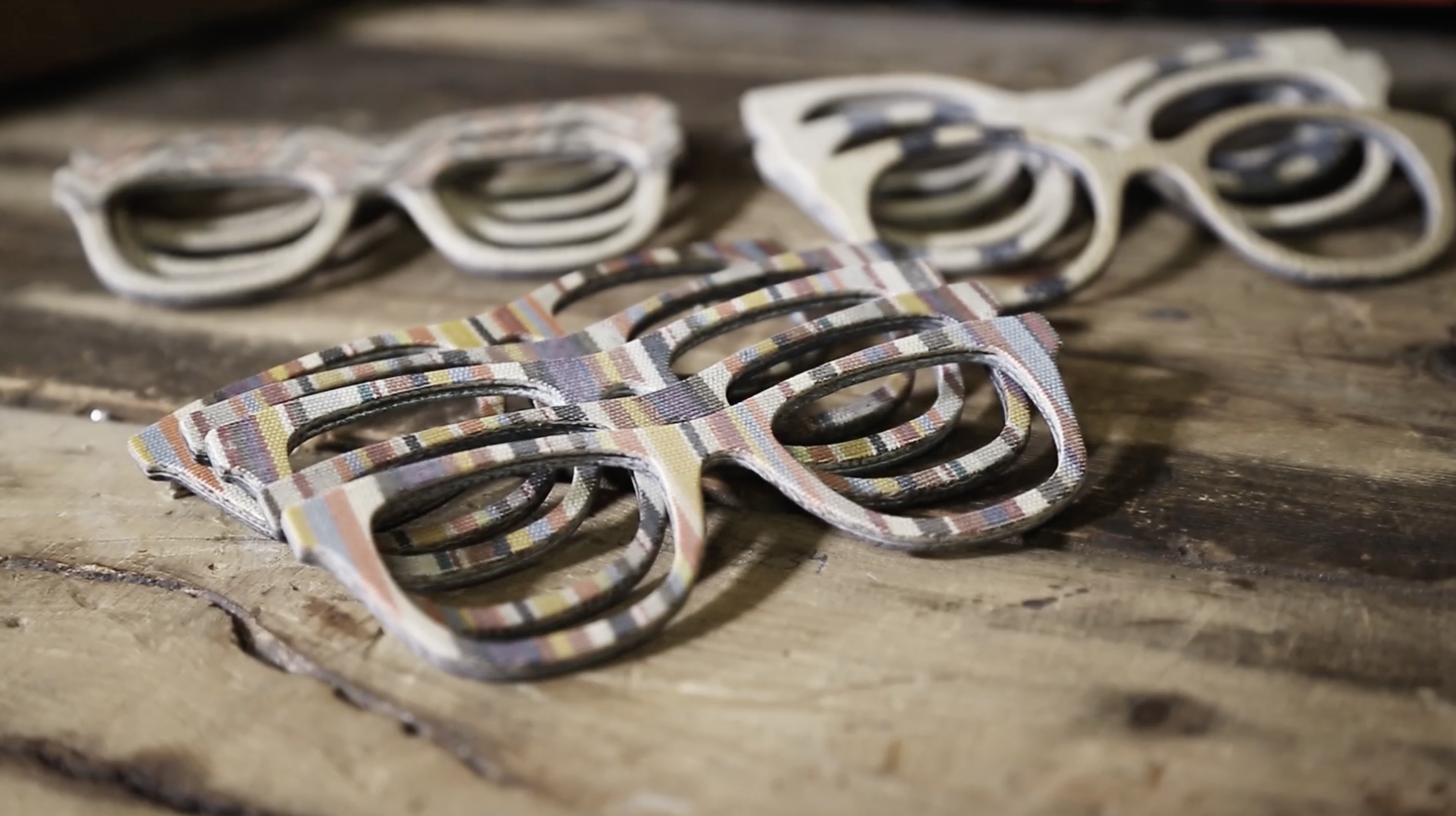 Favaritx : des lunettes en tissu durci